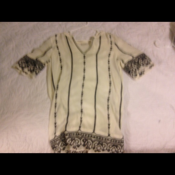 Dress - Picture 2 of 3